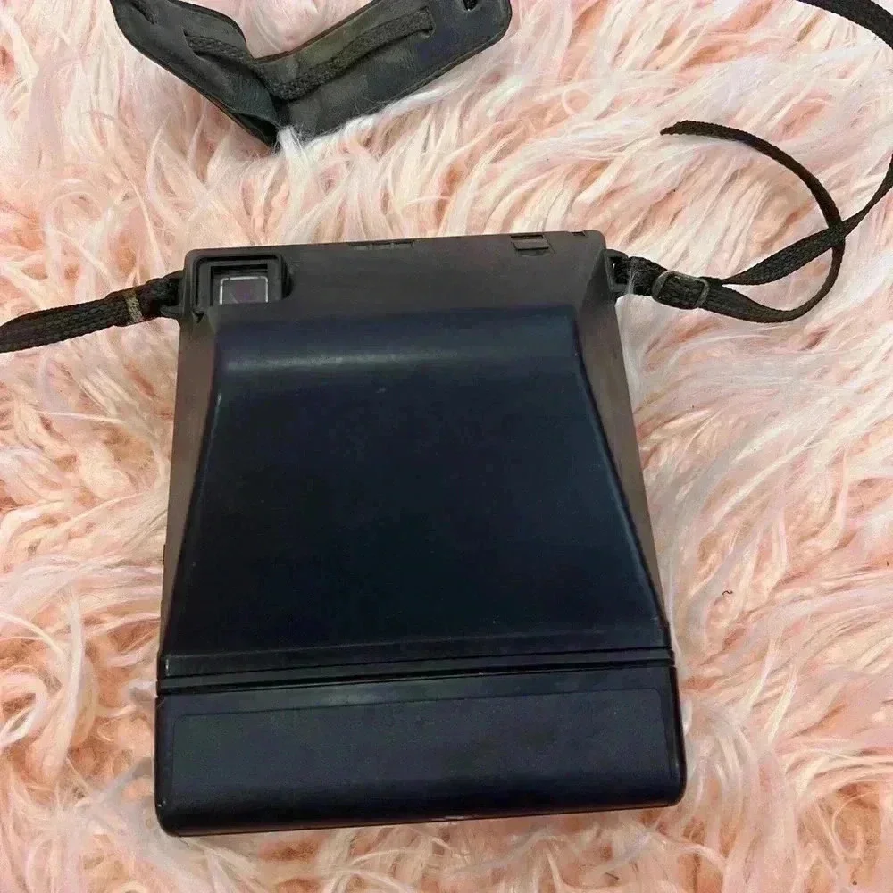 Kodak Colorburst 200 Instant Camera